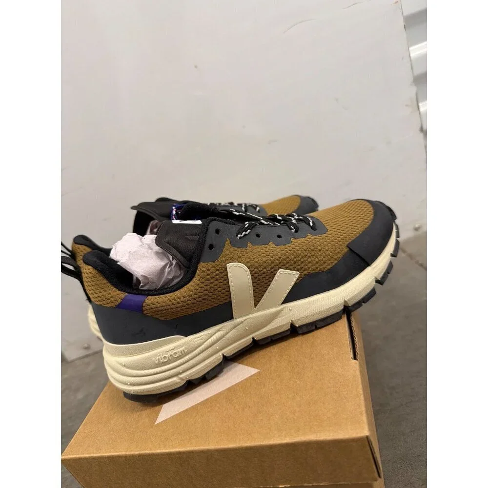 Veja Dekkan Alveomesh Sneaker Tent & Pierre Purple Womens Size 7 US